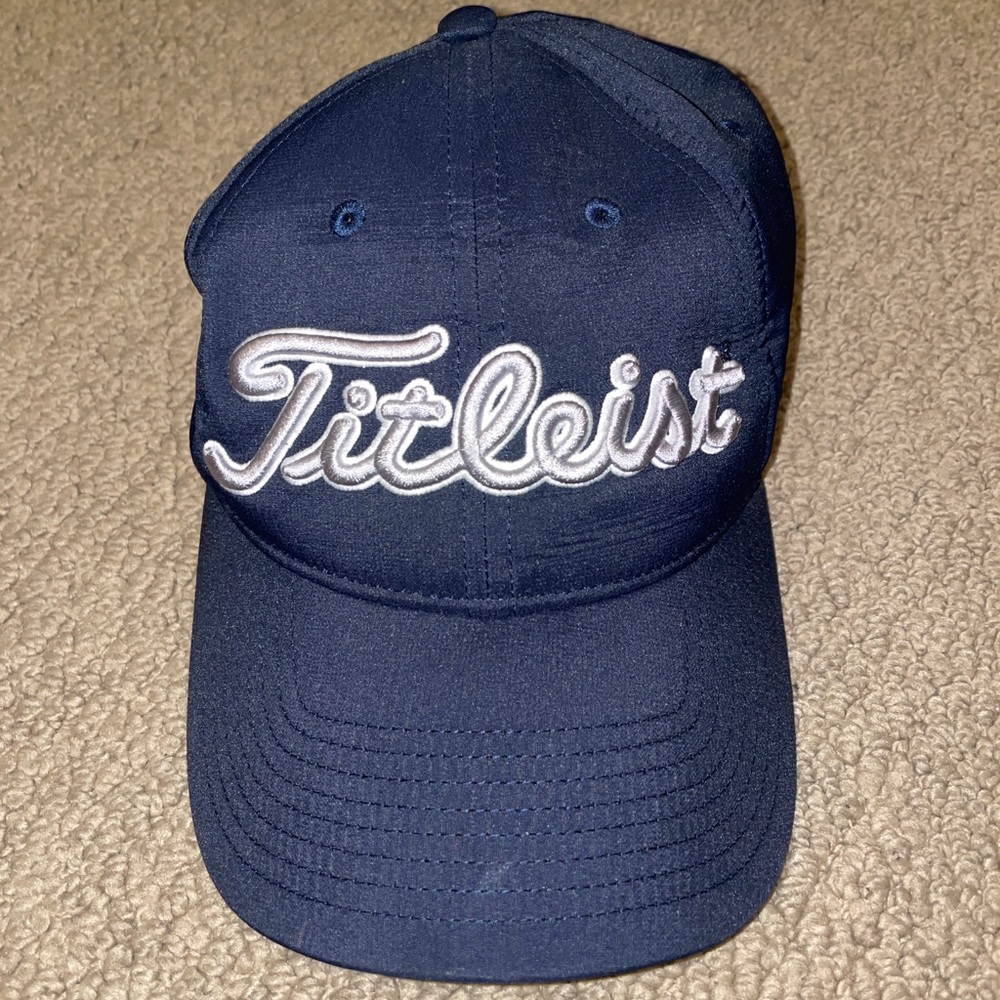 Titleist Pro V-1 Golf Hat